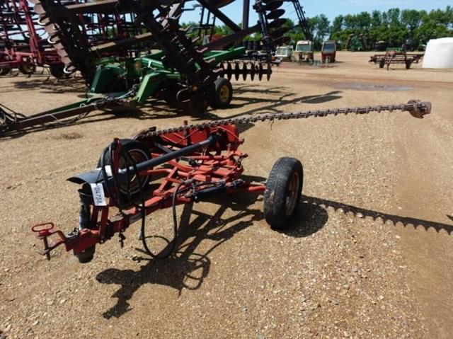 Image of Case IH 1100 equipment image 1