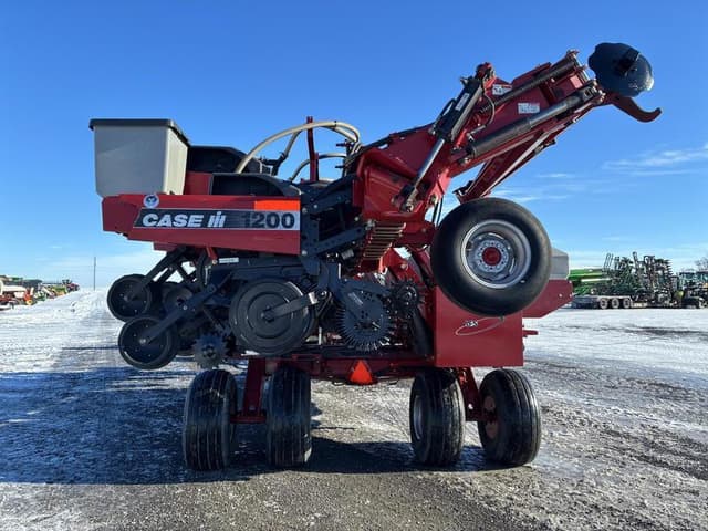 Image of Case IH 1200 equipment image 4