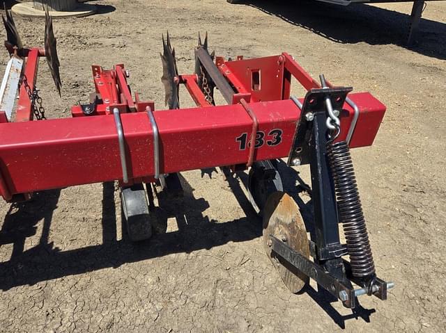 Image of Case IH 183 equipment image 1