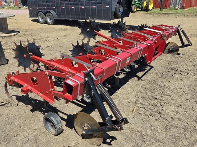 Image of Case IH 183 equipment image 2