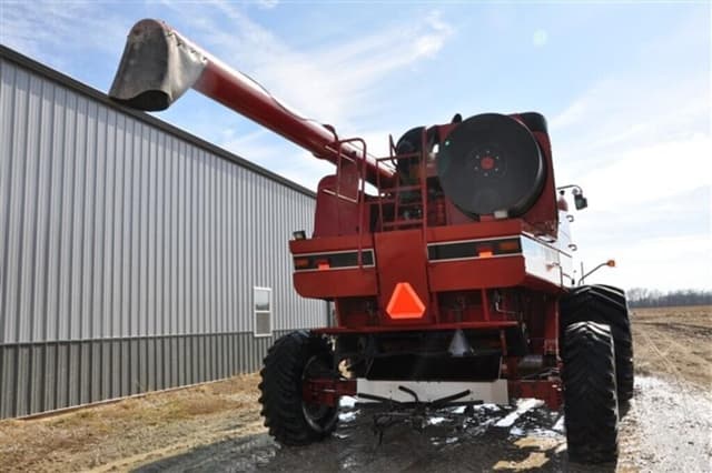 Image of Case IH 2388 equipment image 4