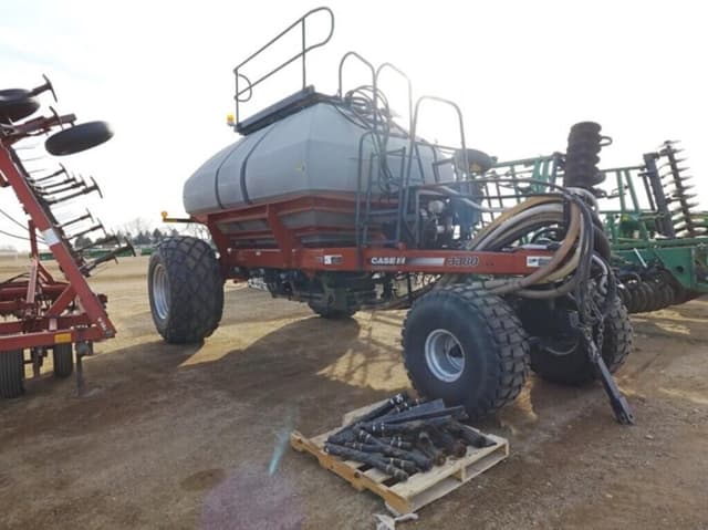 Image of Case IH 3380 equipment image 1