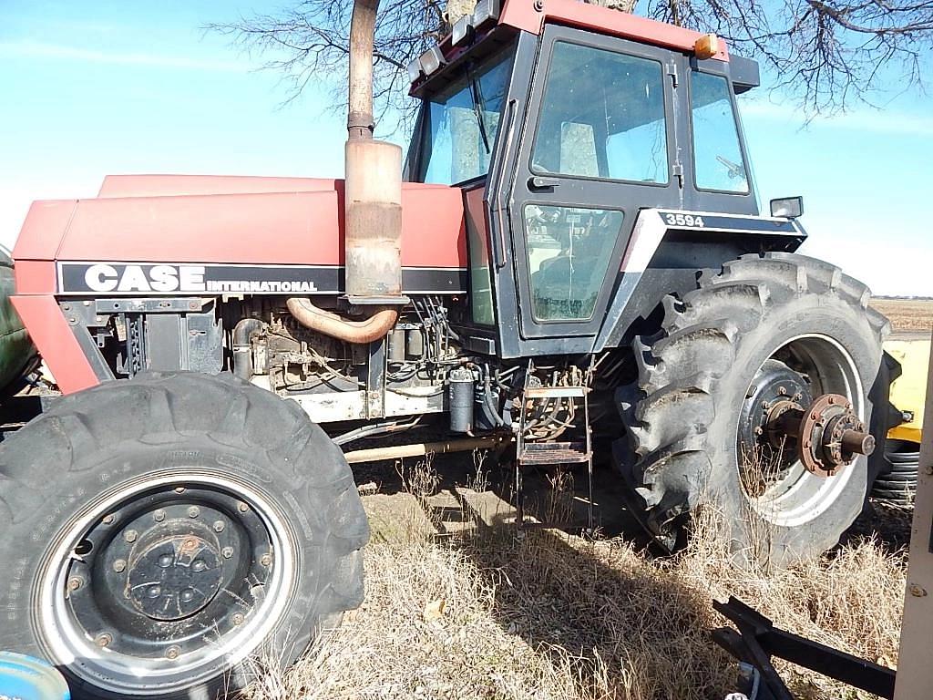 Image of Case IH 3594 Image 1