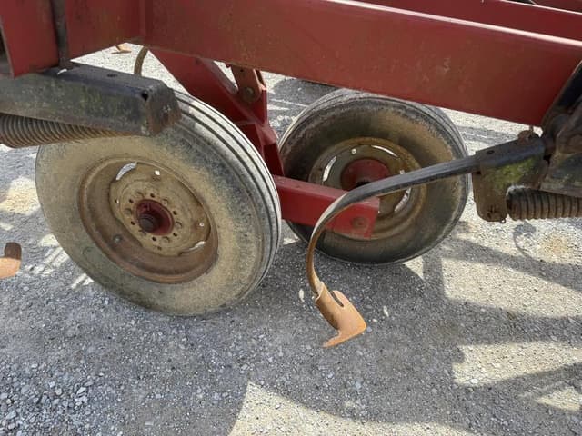 Image of Case IH 4800 equipment image 2