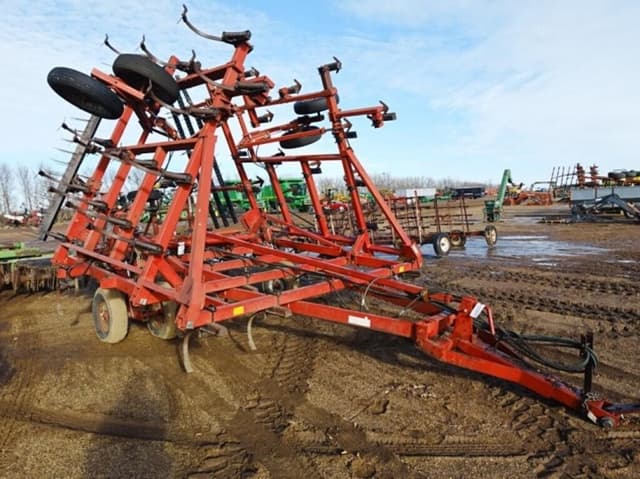 Image of Case IH 4800 equipment image 1