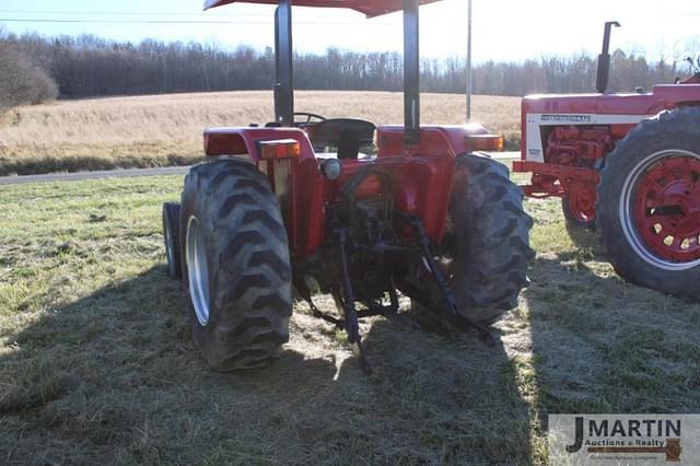 Image of Case IH 585 equipment image 3