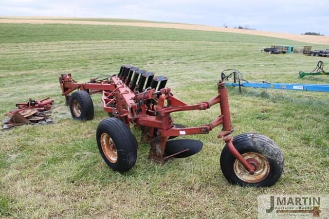 Image of Case IH 700 equipment image 4