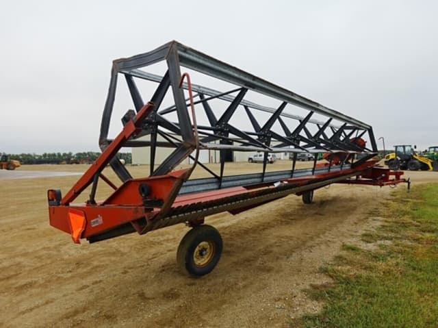 Image of Case IH 725 equipment image 2