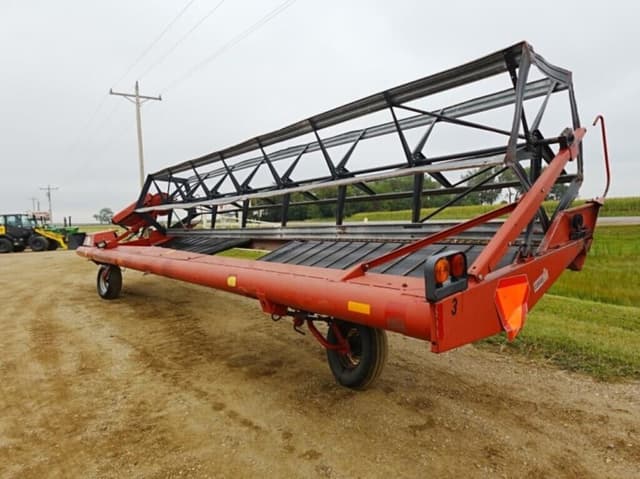 Image of Case IH 725 equipment image 3
