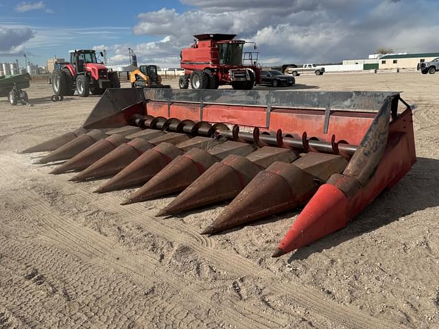 Image of Case IH 1083 equipment image 2