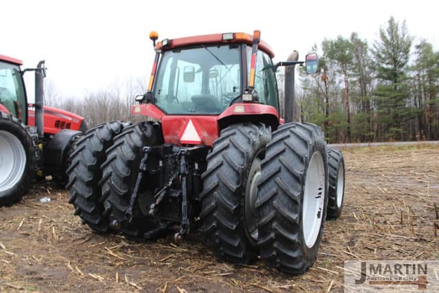 Image of Case IH Magnum 240 equipment image 3