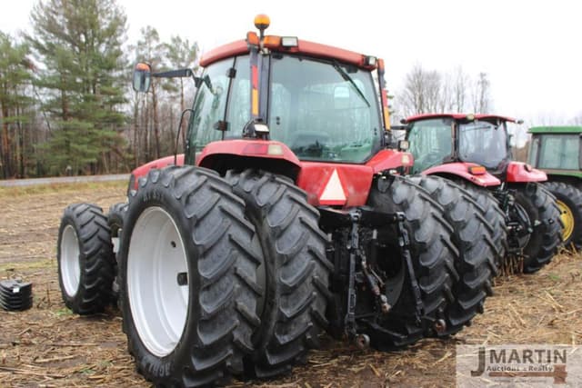 Image of Case IH Magnum 240 equipment image 2