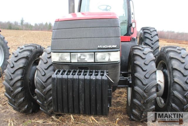 Image of Case IH Magnum 240 equipment image 4