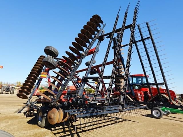 Image of Case IH RMX370 equipment image 3