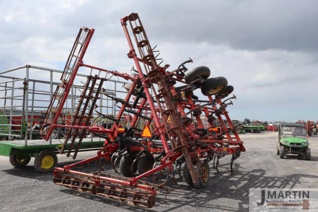 Image of Case IH TM10 equipment image 2