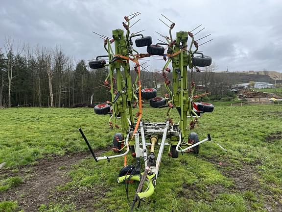 Image of CLAAS Volto 1100T equipment image 1