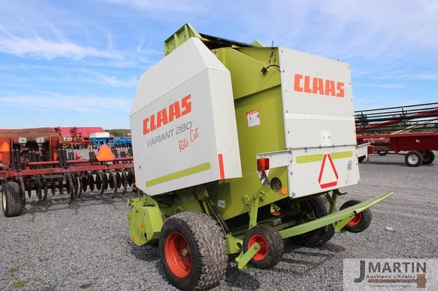 Image of CLAAS Variant 280 Roto Cut equipment image 3