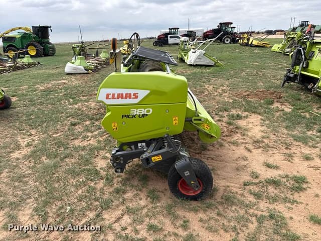 Image of CLAAS 380 equipment image 3