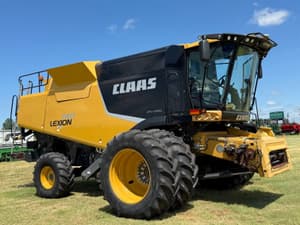CLAAS LEXION 740 Image