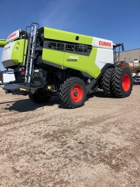 Image of CLAAS Lexion 7500 equipment image 3