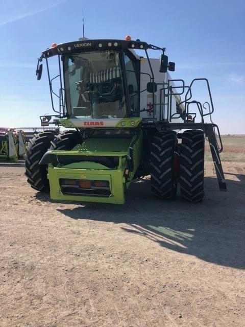 Image of CLAAS Lexion 7500 equipment image 1