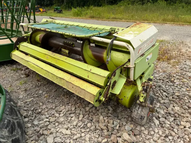 Image of CLAAS Jaguar 850 equipment image 3