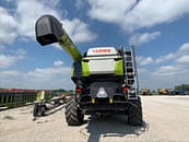 Thumbnail image CLAAS Lexion 8600 3