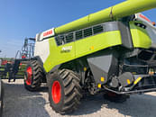 Thumbnail image CLAAS Lexion 8600 4