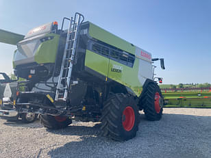 Main image CLAAS Lexion 8600 5