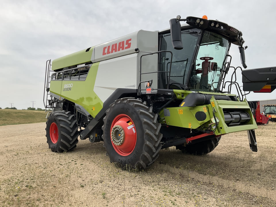 Main image CLAAS Lexion 8600