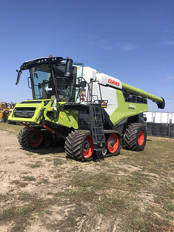 Main image CLAAS Lexion 8600TT