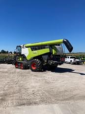 Main image CLAAS Lexion 8600TT 3