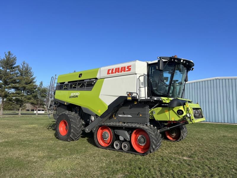 Main image CLAAS Lexion 8700