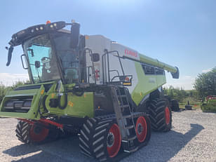 Main image CLAAS Lexion 8700TT 1