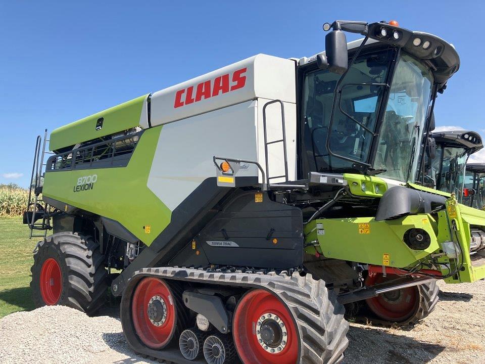 Image of CLAAS Lexion 8700TT Primary image