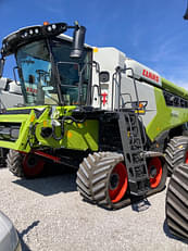 Main image CLAAS Lexion 8700TT 1