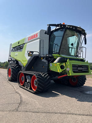 2021 CLAAS Lexion 8700TT Image