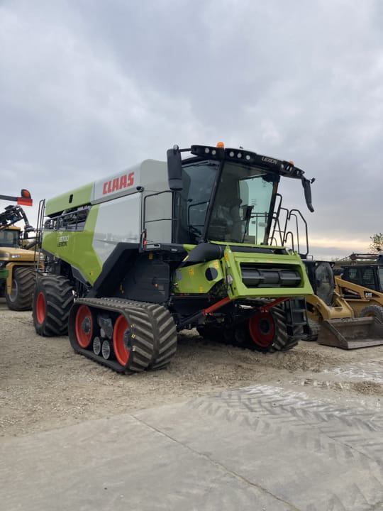 Main image CLAAS Lexion 8700TT