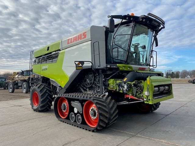 Main image CLAAS Lexion 8800TT
