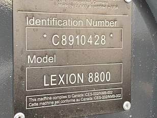 Main image CLAAS Lexion 8800TT 11