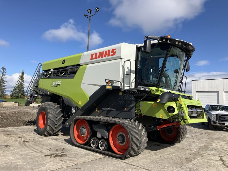 Main image CLAAS Lexion 8800TT