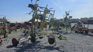 2018 CLAAS Volto 900T Image