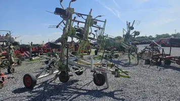 Main image CLAAS Volto 900T