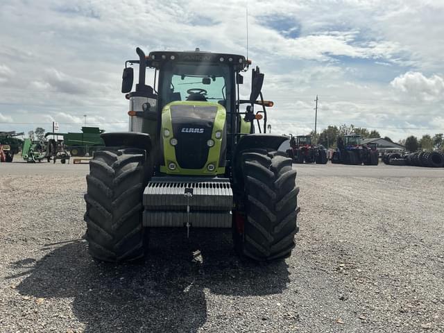 Image of CLAAS Axion 960 equipment image 1