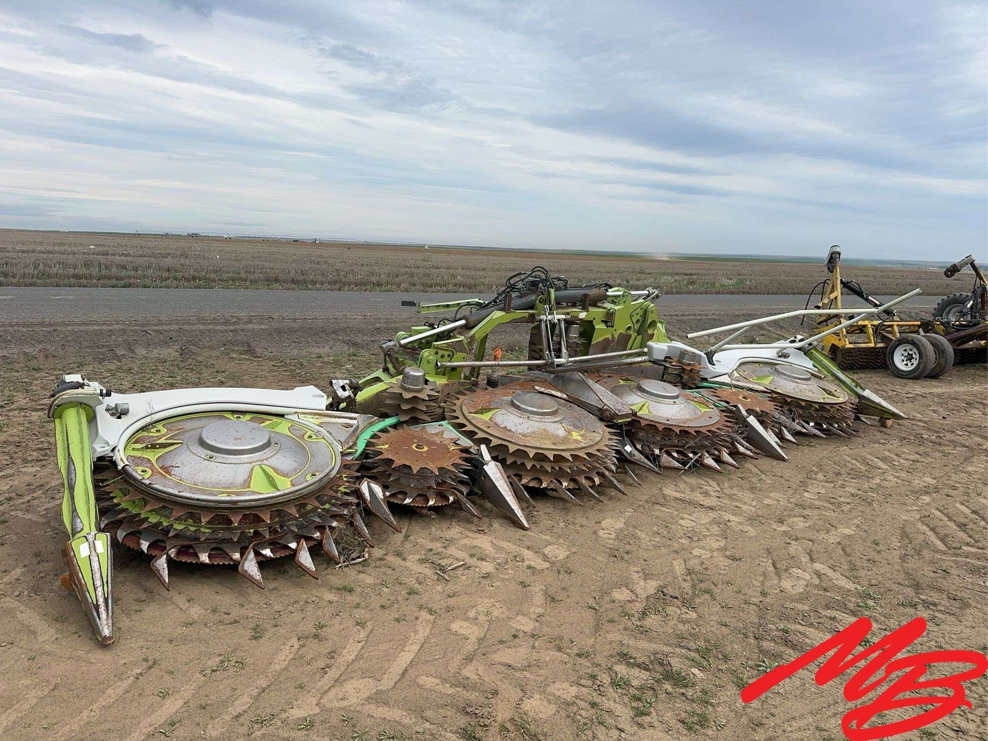 CLAAS Orbis 750 Equipment Image0