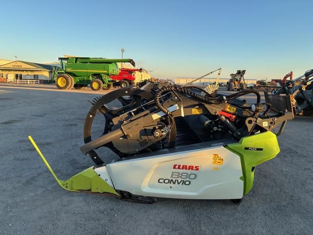Image of CLAAS 1380 Convio equipment image 1