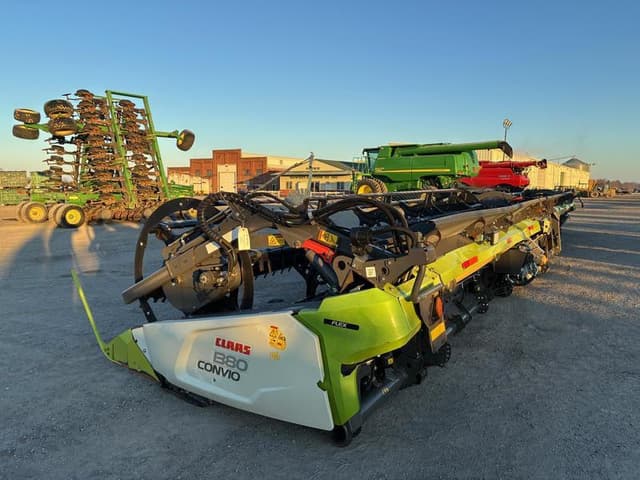 Image of CLAAS 1380 Convio equipment image 2