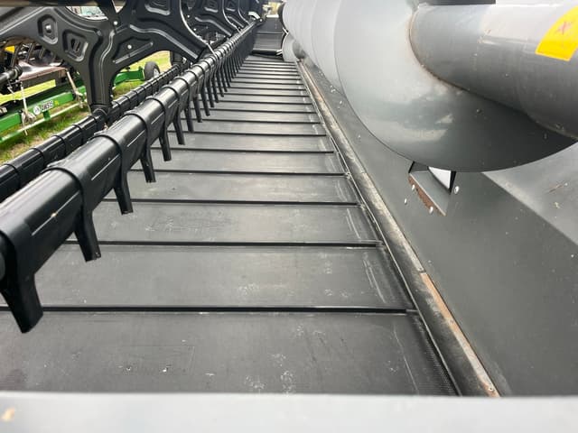 Image of CLAAS 1380 Convio equipment image 3