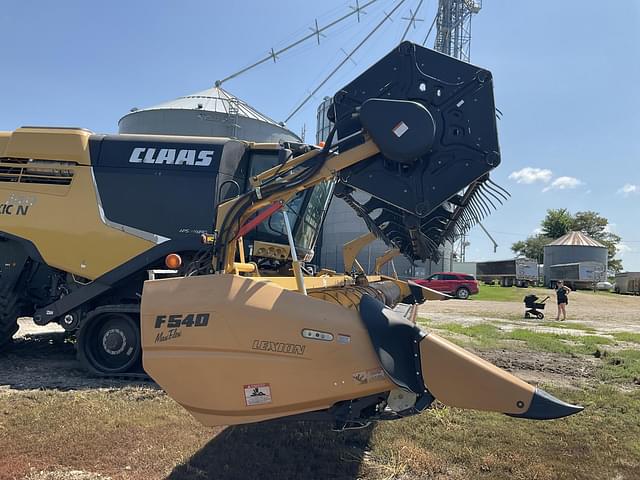 Image of CLAAS F540 equipment image 2
