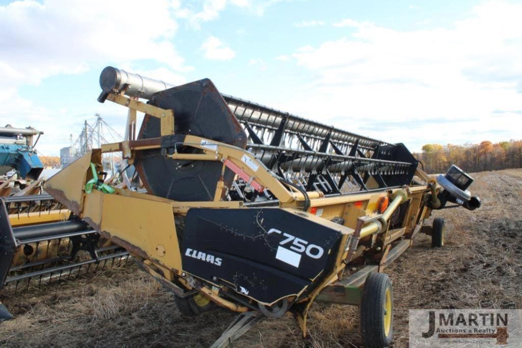 CLAAS F750 Equipment Image0